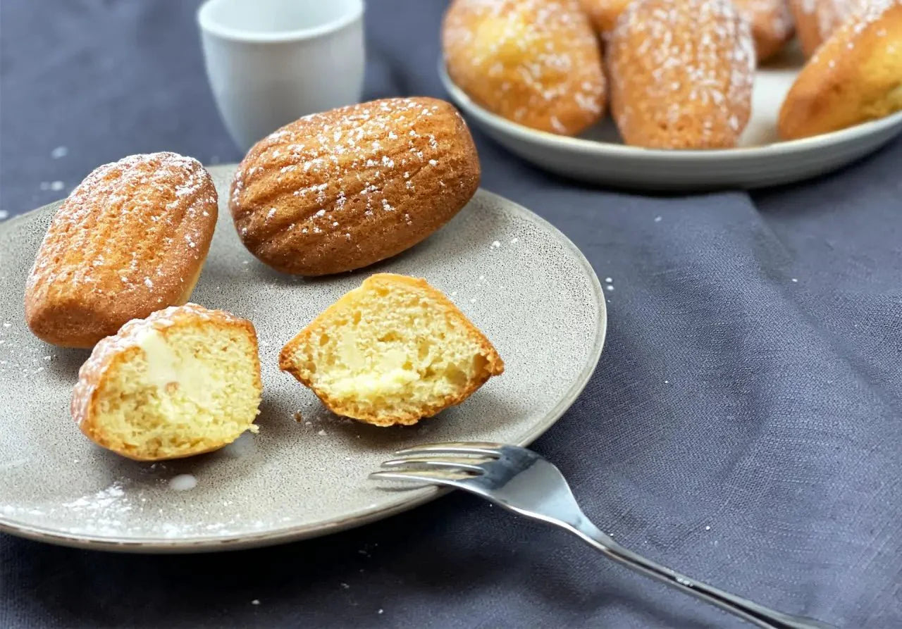 Gefüllte-Madeleines-mit-Ganache-aus-Schokoladen-Likör Rausch