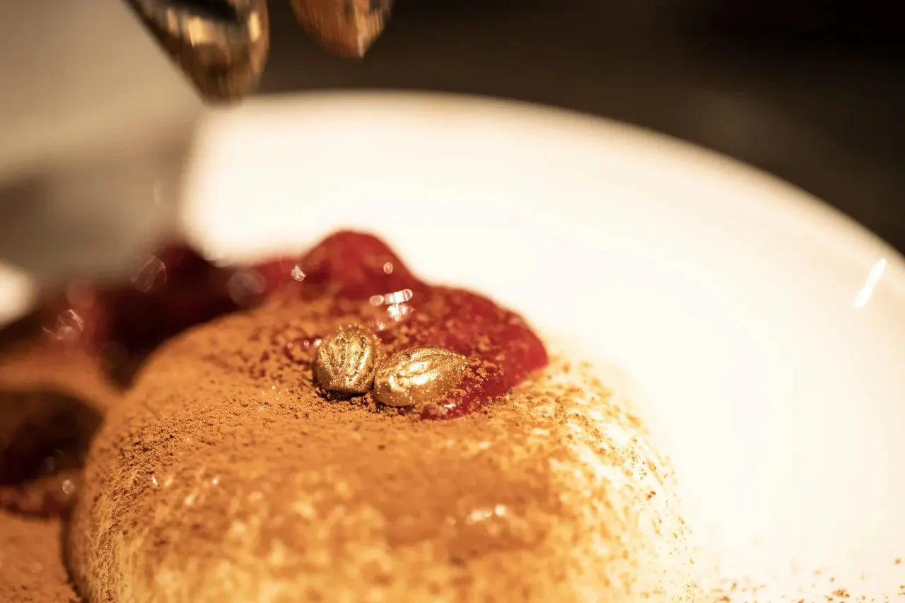 EIERLIKÖR-PANNA-COTTA-MIT-EDELKAKAO-PULVER Rausch