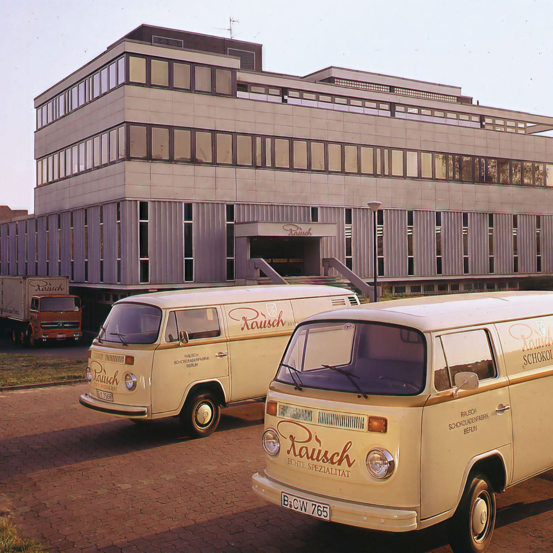 1968 Eröffnung Schokoladen-Manufaktur