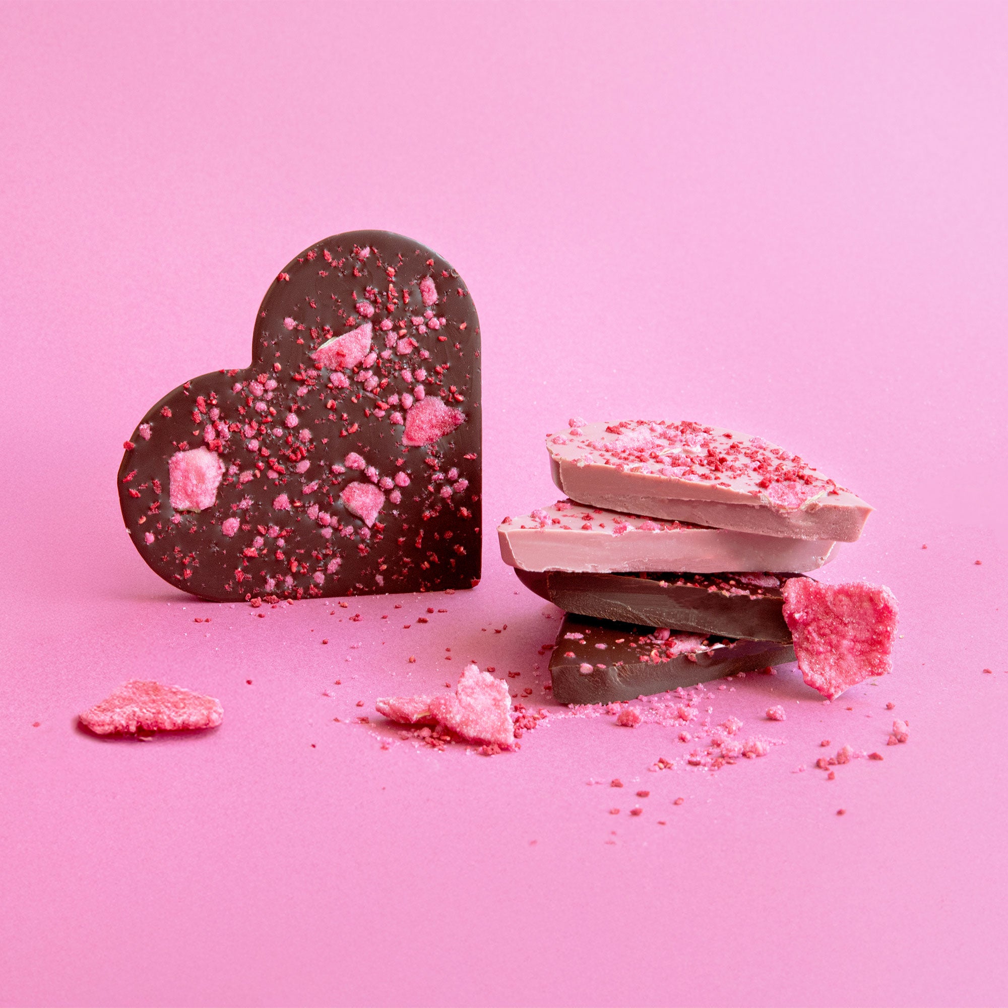 HANDMADE HEART-SHAPED BAR WITH ROSE PETALS