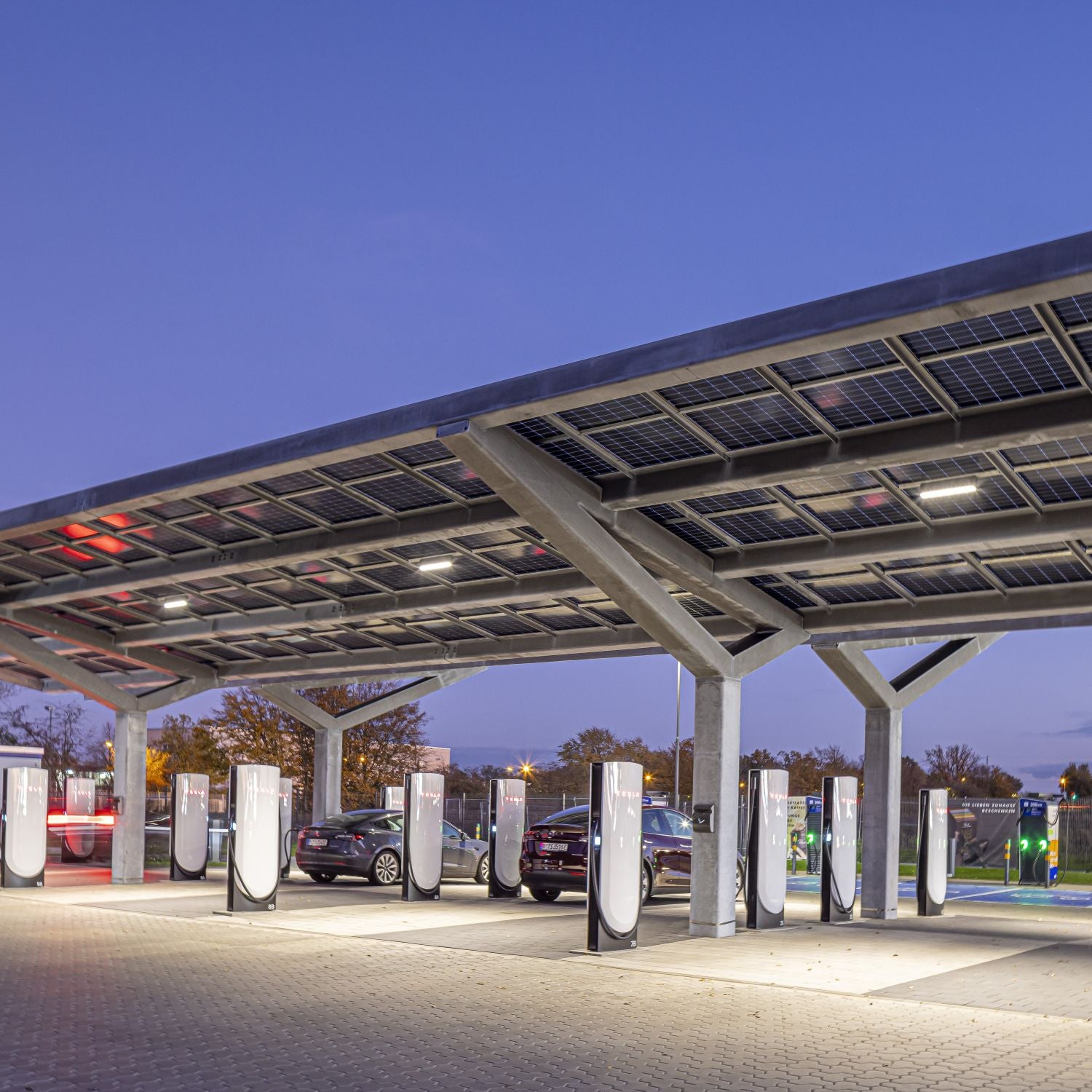 Rausch Schokoladenhaus Peine Ladesäulen Außenbereich